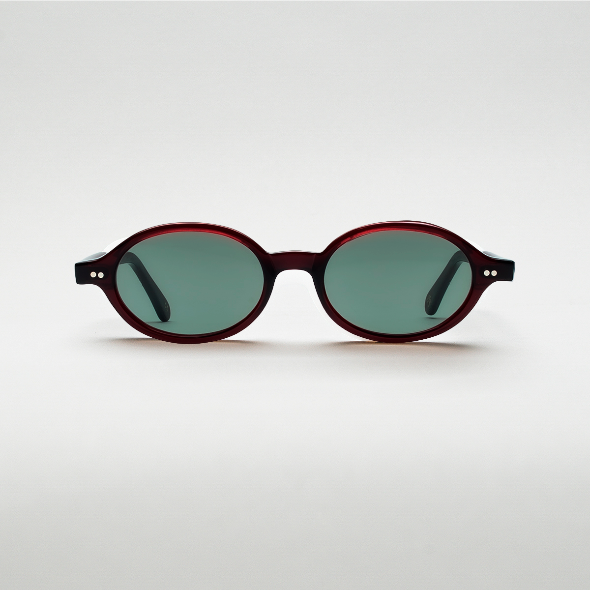 Mireye Kirra sunglasses in oxblood, front view.