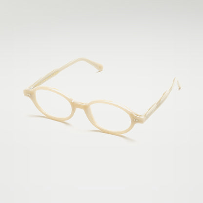 Perspective view of Kirra White Pearl optical frame