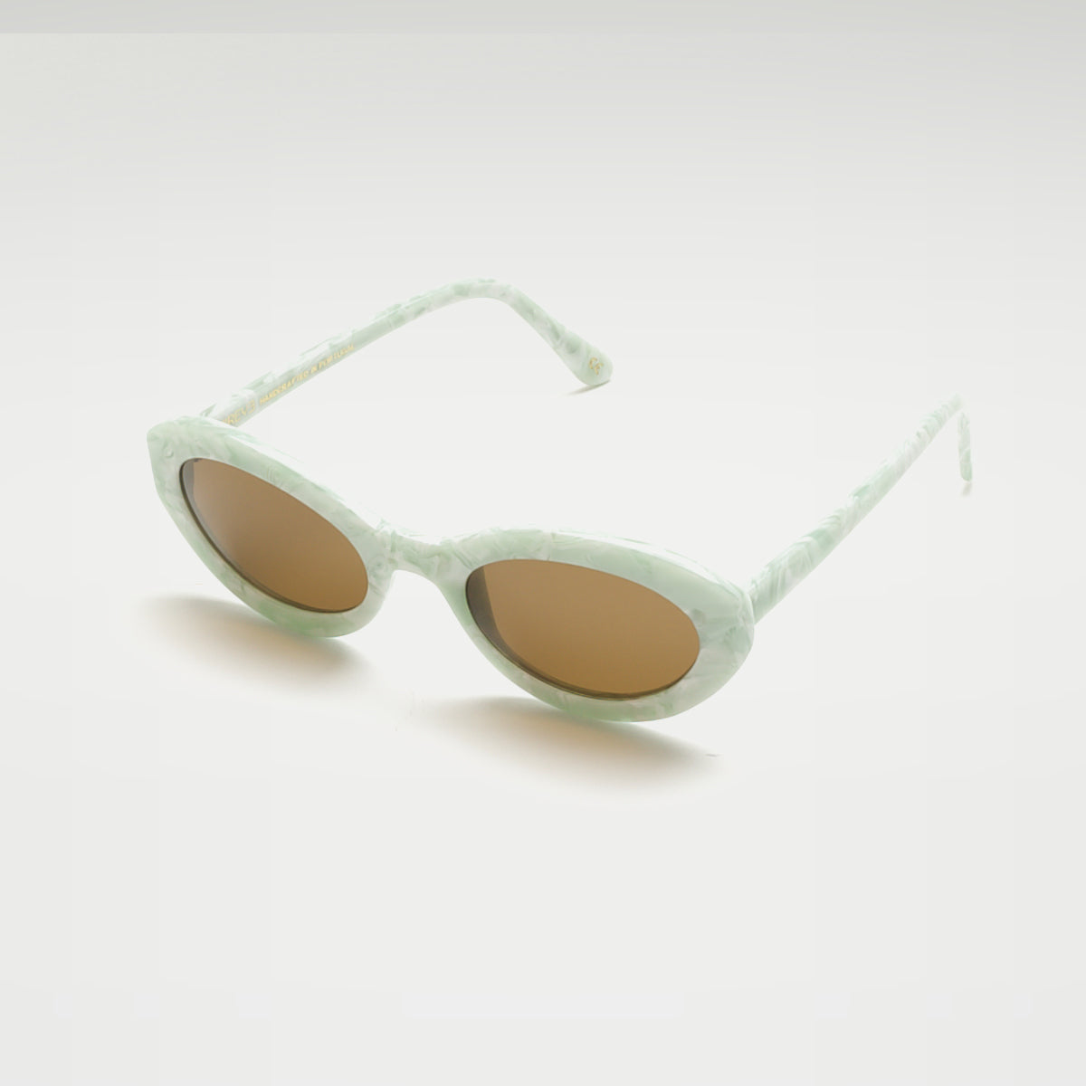 Mireye Coolangatta sunglasses in mint pearl, perspective view.