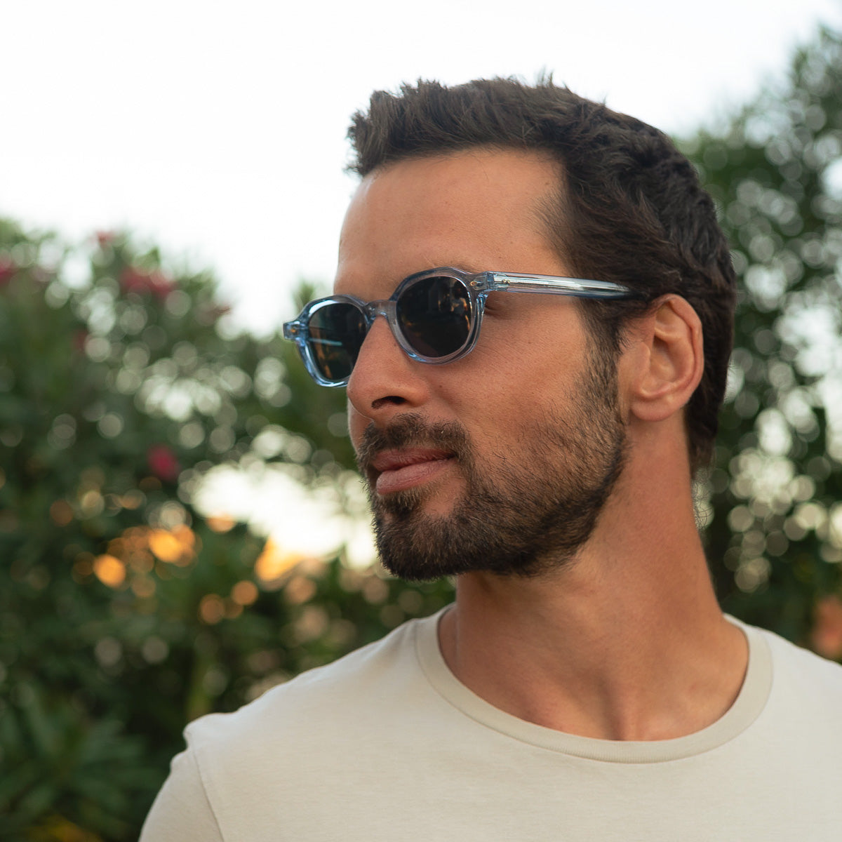 Mireye Earth sunglasses in Crystal Blue color.