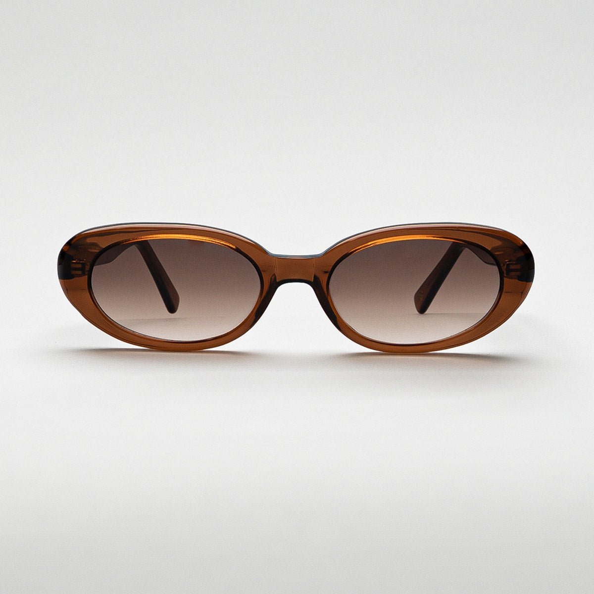 Mireye Emmy sunglasses in coke, front view.