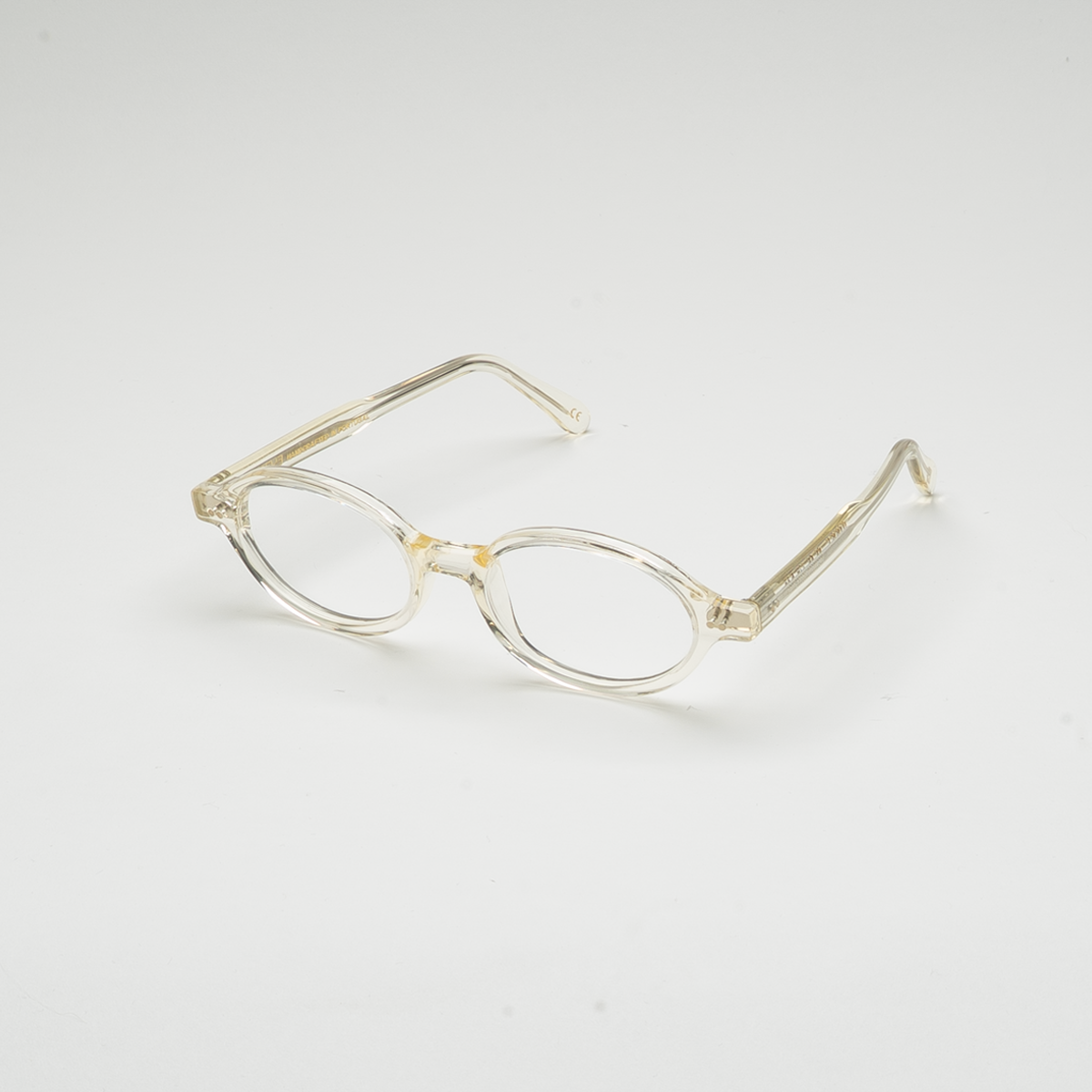 Perspective view of Kirra Crystal optical frame