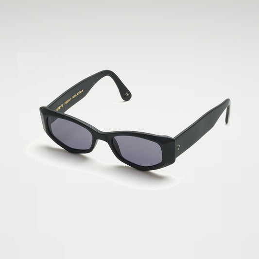Mireye Mundaka sunglasses in black, perspective view.
