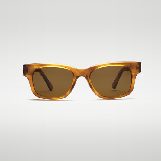 Mireye Roti sunglasses in amber honey, front view.