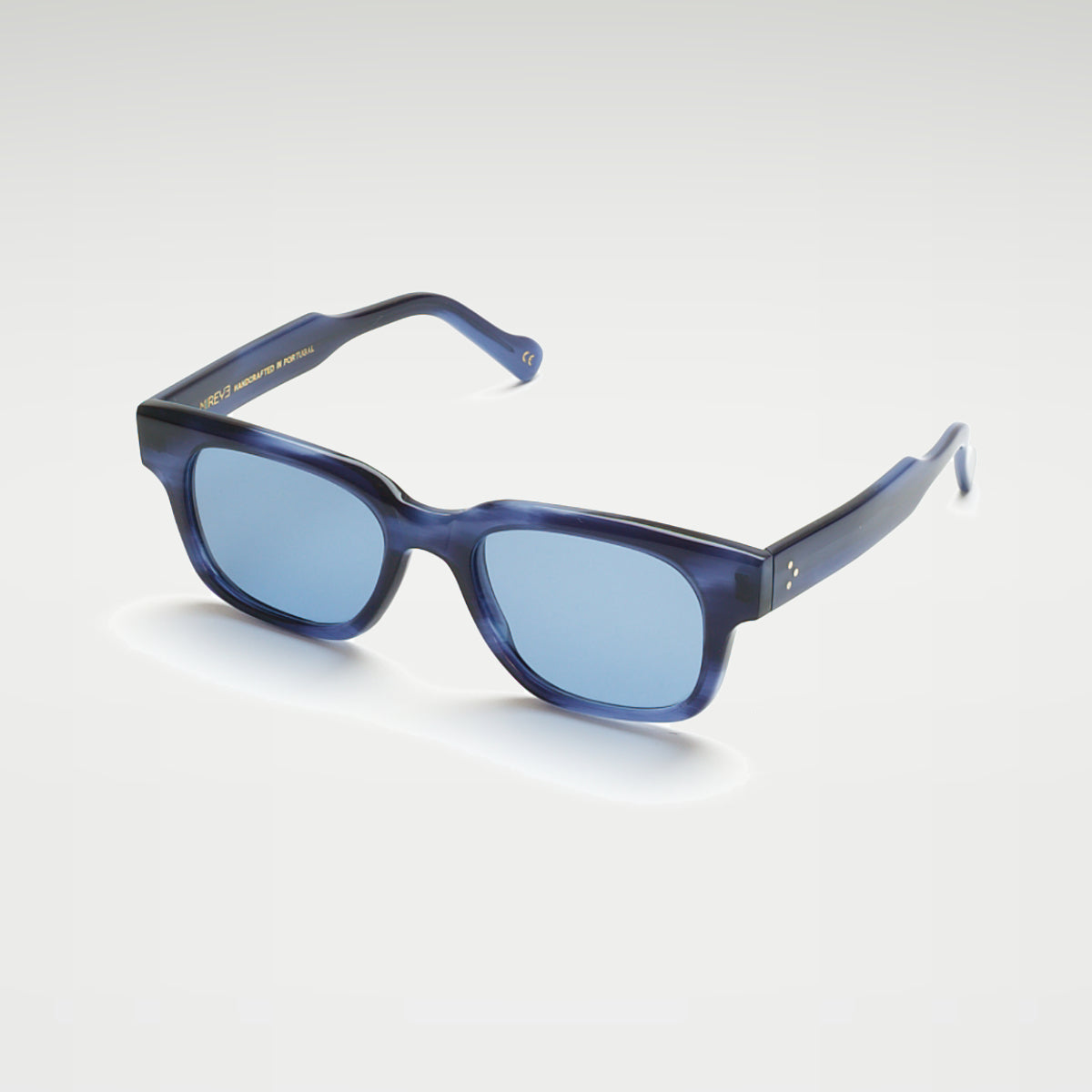 Mireye Roti sunglasses in blue, perspective view.