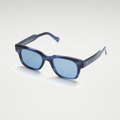 Mireye Roti sunglasses in blue, perspective view.