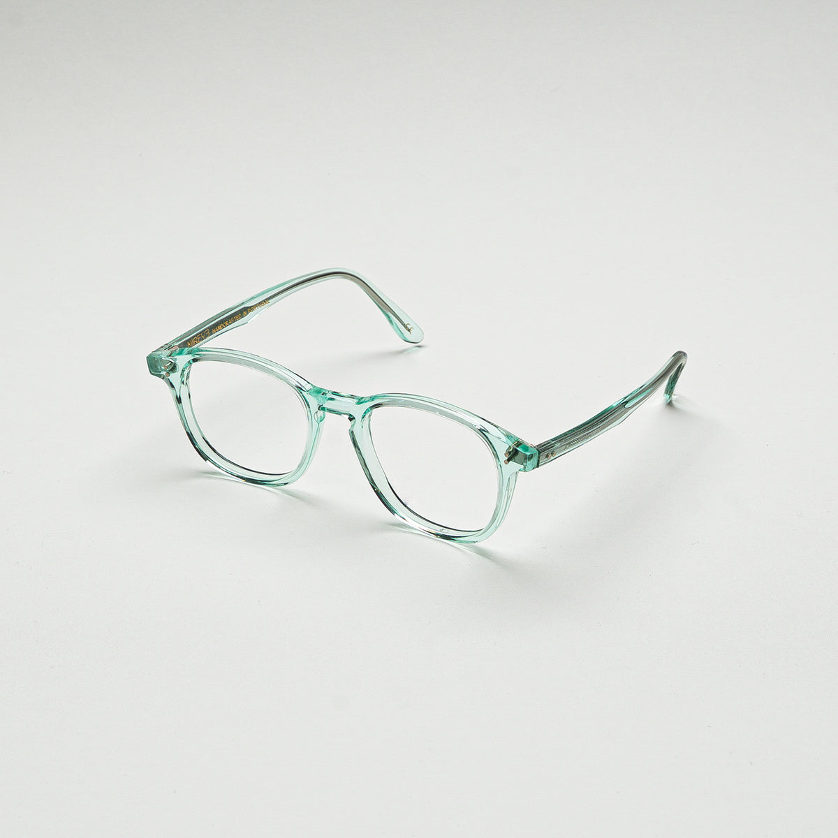 Perspective view of Water Crystal Green optical frame