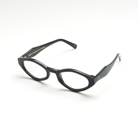 Perspective view of Wicklow Black optical frame