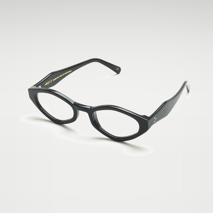 Perspective view of Wicklow Black optical frame